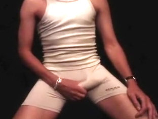 bulge n cum