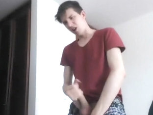 Cute Boy Jerkin More Gayboyca