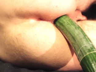 Veggie time! Causes a lovely gaping a`hole