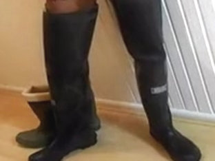 nlboots - red leather jacket green boots waders