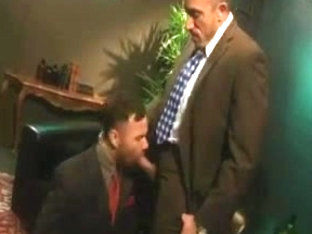 Hawt versatile sex at the office.