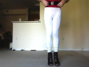 SEXY PETITE CROSSDRESSER 8 IN GIRLS LEGGINGS HOT!!!!