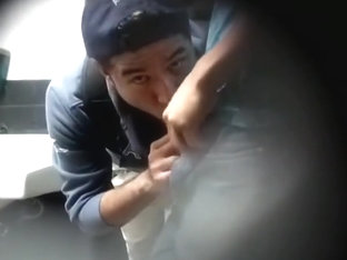 CRUISING IN THE TOILET