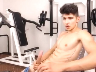 Horny romanian hottie masturbating on webcam